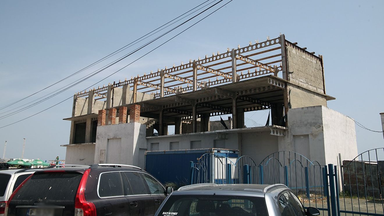 86% dintre construcțiile ilegale găsite pe plaje, anul trecut, au fost dezafectate / Peste 100 de construcții ilegale au fost găsite în Năvodari, Mamaia, Eforie, Tuzla și Mangalia