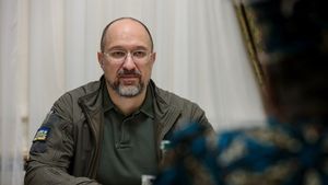 Ukrainska Pravda: Zelenski "s-a săturat" de premierul ucrainean și intenționează să îl demită / Cine i-ar putea lua locul