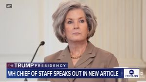 Șefa de cabinet a Casei Albe a anunțat că are cancer la sân / Susie Wiles, cea mai apropiată colaboratoare a lui Trump, susține că nu se retrage și va continua să lucreze