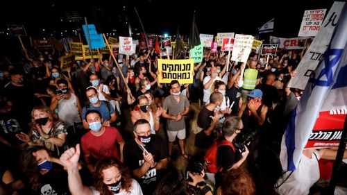 Israel: Ample manifestații în Tel Aviv și Ierusalim împotriva Guvernului. Oamenii au scandat împotriva corupției, dar și a modului în care este gestionată epidemia