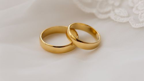 Cum găsești perechea perfectă de verighete din aur?