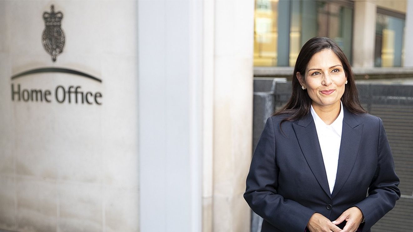 Marea Britanie: Ministrul de Interne Priti Patel a anunțat că demisionează, după ce Liz Truss va prelua oficial funcţia de premier