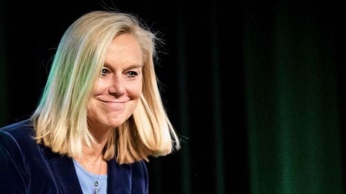 Olanda: Ministrul de Externe a demisionat din funcție după ce parlamentarii au acuzat-o că gestionat prost evacuarea refugiaţilor din Afganistan