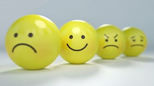 Câteva lucruri pe care le poți face de sărbători dacă te plictisești sau te simți deprimat (opinie)