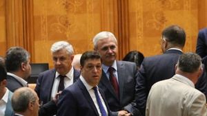 Prezența mare a românilor la vot a cauzat scorul minim istoric obținut de PSD la un scrutin: Deși numărul de voturi a fost aproximativ identic cu cel obținut de PSD în 2014, procentajul a fost aproape la jumătate