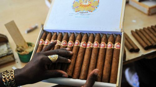 Cuba va amâna târgul anual de trabucuri din cauza penuriei de combustibil