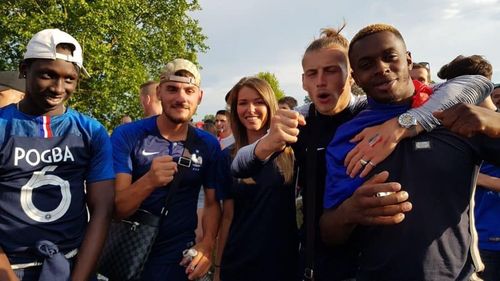 Absurdul război franco-român al etniilor. Puţină carte. Vă rog!