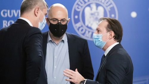 Dan Barna: ”PNL s-a predat la PSD” / Vede totuși posibilitatea revenirii coaliției PNL-USR-UDMR pentru că în PNL există ”o bucată care ar putea să conțină germenii unei posibile colaborări viitoare”