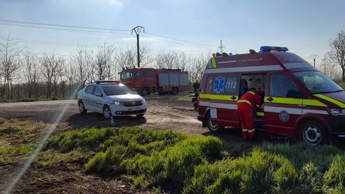 FOTO Accident în Ialomița, între Țăndărei și Bărăganu. Un deces și 3 răniți, dintre care doi copii