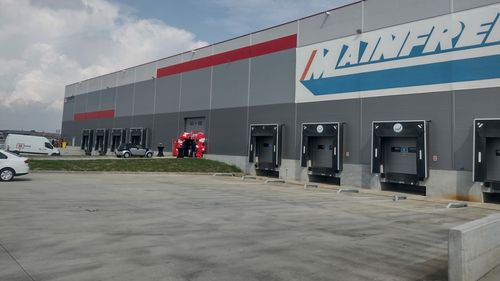 Canadienii de la Liberty Spring au deschis o fabrică pentru industria auto lângă Timișoara