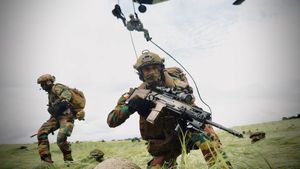 UE va aproba luni o strategie privind constituirea unei forțe militare de 5.000 de soldați și va crește cheltuielile militare / Borrell: UE îşi va întări apărarea şi se va dota cu mijloace de intervenţie