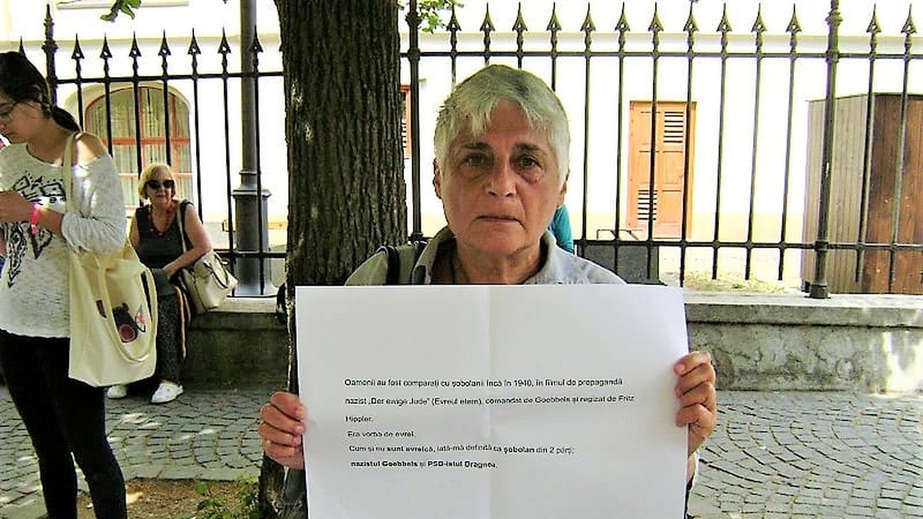 Nadia Badrus, protestatar din Sibiu: Cum și eu sunt evreică, iată-mă definită ca șobolan din două părți - nazistul Goebbels și PSD-istul Dragnea