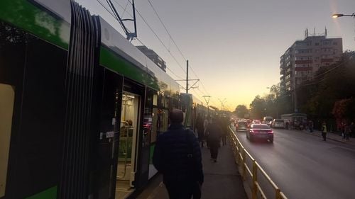Circulaţia tramvaiului 41 din București, blocată din cauza unui accident pe Șoseaua Crângași