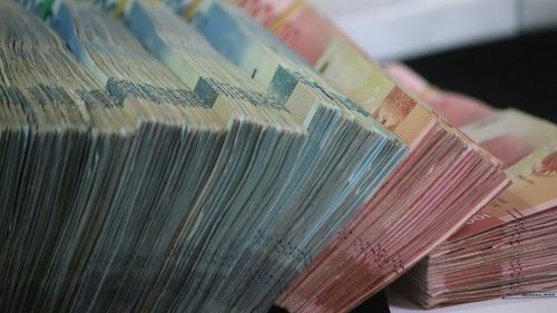 Mircea Fechet: Vom interzice prin lege bonusurile neruşinate de la Romsilva. Astăzi am semnat textul de ordonanţă şi am convingerea foarte repede în guvern vom corecta această nedreptate