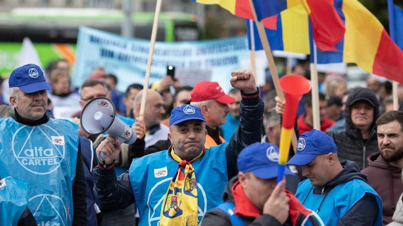 Cartel ALFA: Guvernul vrea adoptarea măsurilor de austeritate fără niciun fel de consultare cu partenerii sociali. O astfel de abordare dictatorială sapă şi mai adânc prăpastia dintre cetăţeni şi stat / Se creează premisele unor conflicte sociale