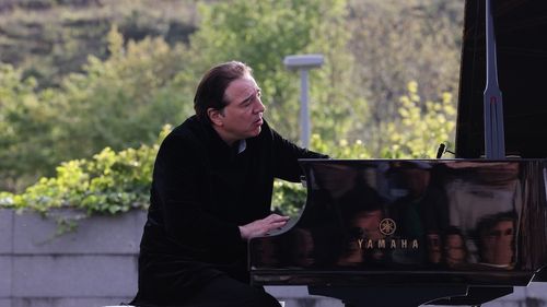 Concerte ale pianistului turc Fazil Say, anulate din cauza comentariilor acestuia despre Israel / A spus că ”Netanyahu ar trebui să fie judecat pentru crime de război, genocid şi masacre”