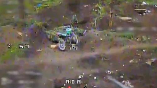 Cavaleria secolului XXI: de ce armata rusă folosește tot mai frecvent motocicletele pe linia frontului din Ucraina