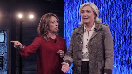 Le Pen, către Meloni: Să ne unim pentru a forma al doilea grup din Parlamentul European / Extrema dreaptă e împărțită în patru grupuri politice / Cehii și cei de la AUR nu vor să fie colegi cu naționaliștii unguri