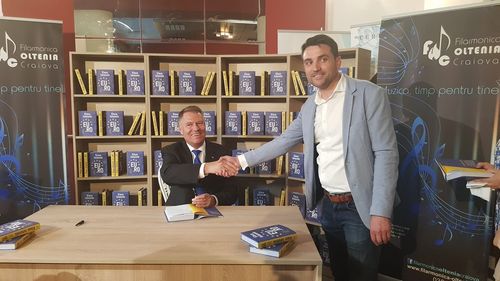 Un consilier PNL a trădat alianța din Consiliul local Craiova și a trecut de partea PSD. De ziua sa, Olguța Vasilescu a primit cadou majoritatea în consiliu