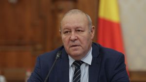 Senatorul PNL Daniel Fenechiu: „Nu am votat legea împotriva ONG-urilor, dar i-am averizat pe colegi că va ostiliza mediul ONG”
