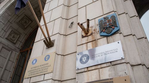 Tanczos Barna: Ministerul Mediului a coborât de la 3,7 miliarde de euro disponibile prin PNRR la două miliarde, 1,7 miliarde aproape s-au dus, practic, pe apa sâmbetei/ Trebuie să ne concentrăm pe proiectele care pot fi finanţate
