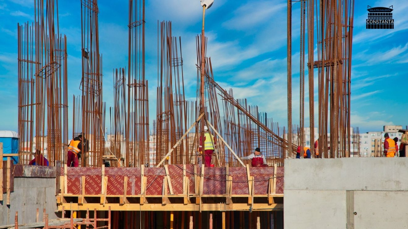 Analiză. Cât de activă mai e piața șantierelor rezidențiale? Aproape 11.000 de proiecte de locuințe în zece luni, în creștere față de anul trecut