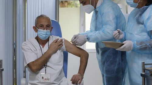 Florin Cîțu, invitat în Parlament la "Ora prim-ministrului", pentru a prezenta un raport privind campania de vaccinare împotriva COVID-19