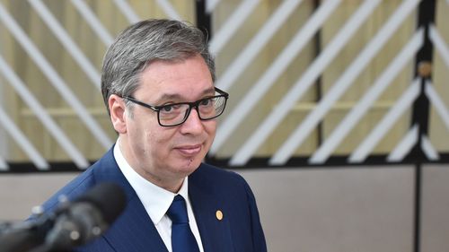 Serbia nu a vândut nicio piesă de armament sau muniţie Ucrainei ori Rusiei, asigură preşedintele Vucic