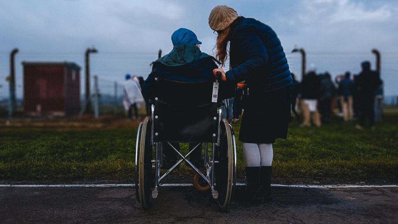 Curtea Constituţională a Germaniei a decis că persoanele cu dizabilități trebuie protejate în scenariile de triaj epidemiologic