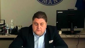 OFICIAL Șeful Agenției Achizițiilor Publice, înlocuit de premierul Cîțu după ce s-a opus eliminării firmelor chinezești de la marile licitații pentru infrastructură