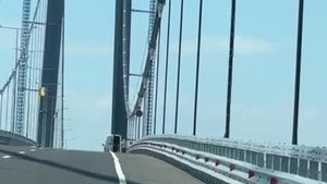 Podul peste Dunăre de la Brăila, din nou în reparații / Autoritățile au impus restricții de viteză