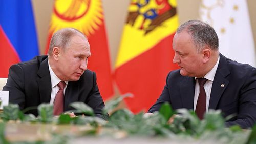 BREAKING Igor Dodon a anunțat că nu candidează la prezidențiale în Republica Moldova împotriva Maiei Sandu. Candidatul socialiștilor pro-ruși e fostul procuror general Alexandr Stoianoglo