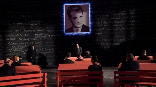 Tipografic Majuscul, noul film al lui Radu Jude, elogiat în The New York Times: Vibrant și provocator, vizează capacitatea propagandei de a sufoca libertatea oamenilor