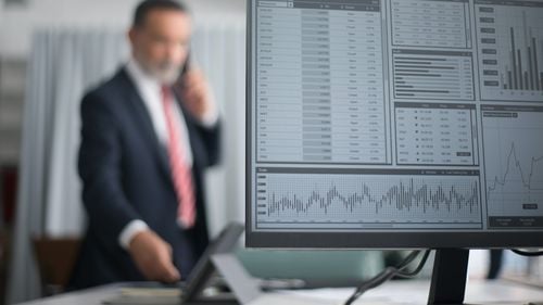 Parchetul European: Doi condamnați pentru fraudă la TVA în cadrul unei anchete în Germania / Pierderi de TVA estimate la peste 33 de milioane de euro dintr-o afacere fictivă cu servicii de voce prin protocol internet