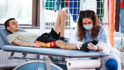 România ocupă locul 2 în UE la accidentele de muncă. Victimele nu au șanse de recuperare medicală în sistemul public de sănătate, dacă accidentele sunt grave  (P)