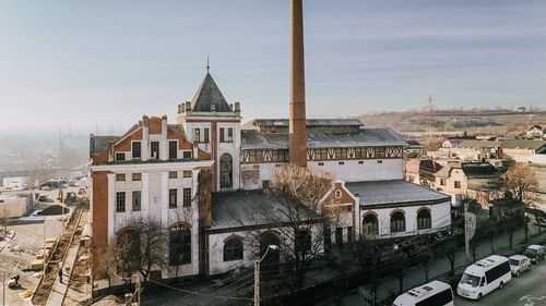 O veche fabrică de bere din județul Cluj, scoasă la vânzare pentru 2,69 milioane de euro