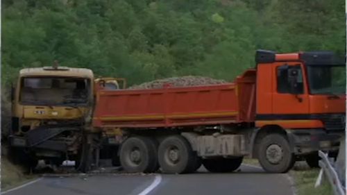 Kosovo închide principalul punct de trecere a frontierei după un blocaj rutier în Serbia