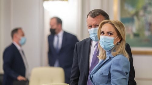 Gabriela Firea, singura femeie ministru într-un guvern cu 20 de portofolii/ Guvernul Ciucă, o copie fidelă a Guvernului Cîțu în privința egalității de șanse