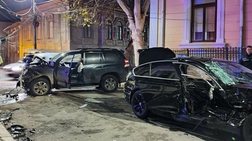 Cunoscut om de afaceri din Brăila, implicat într-un grav accident de circulație: Trei persoane au ajuns la spital / Martori oculari și poliția susțin că era băut