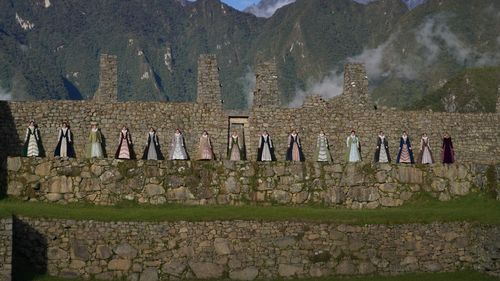Corul Madrigal a filmat un videoclip la Machu Picchu la 2400 de metri altitudine
