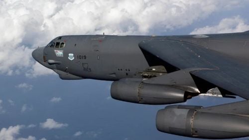 Un militar american şi trei contractori au murit, după ce un avion s-a prăbușit în Filipine