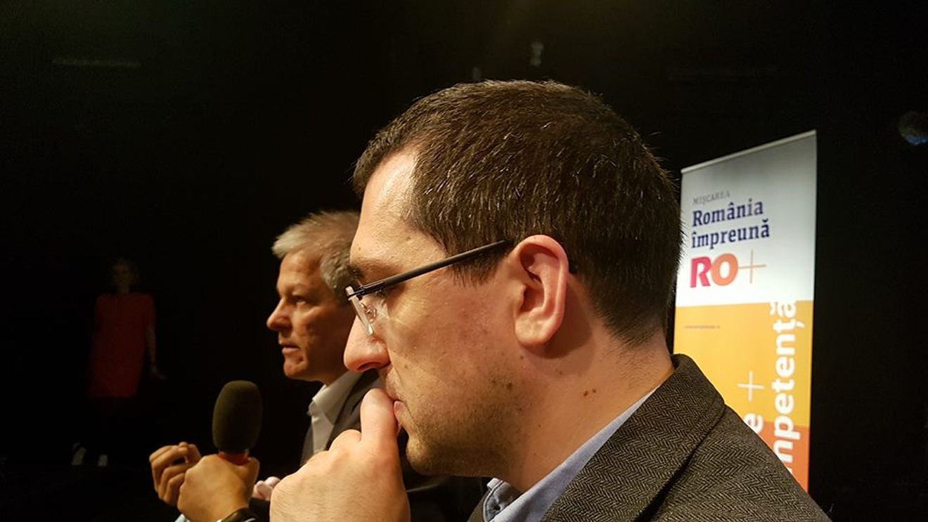 Vlad Voiculescu îl invită pe Nicuşor Dan să semneze un acord privind un candidat unic al USR PLUS la Primăria Capitalei / Nicușor Dan refuză: ”Dacă opoziția va avea un candidat unic și n-o să fiu eu acela, n-o să candidez”