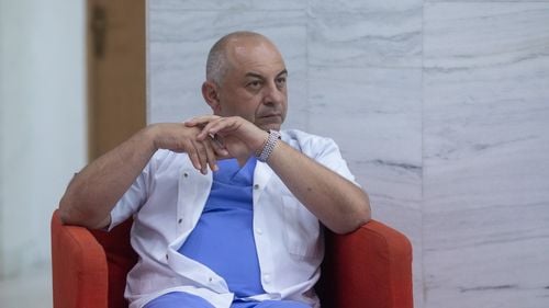 Candidatul PSD-PNL, Cătălin Cîrstoiu: Nicușor Dan este un om extrem de inteligent, de bună credință dar nu a reușit să aibă o echipă în jurul lui / Ce a spus despre faptul că este manager la un spital de stat și deține o clinică privată?