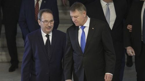 Experți: Decizia CCR privind-o pe Kovesi nu poate fi revizuită, așa cum a cerut președintele, dar CCR își poate revizui jurisprudența în materia numirii și revocării procurorilor șefi