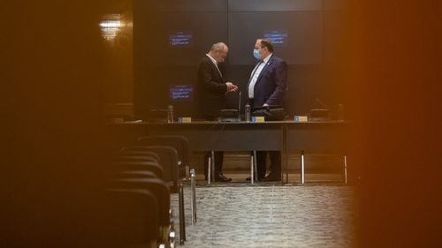 SURSE Noi detalii din culisele negocierilor PNL-PSD / Rareș Bogdan: Marcel, oameni buni, nu putem merge în partid fără măcar unul dintre cele trei ministere de investiții: Finanțe, Transporturi sau Dezvoltare