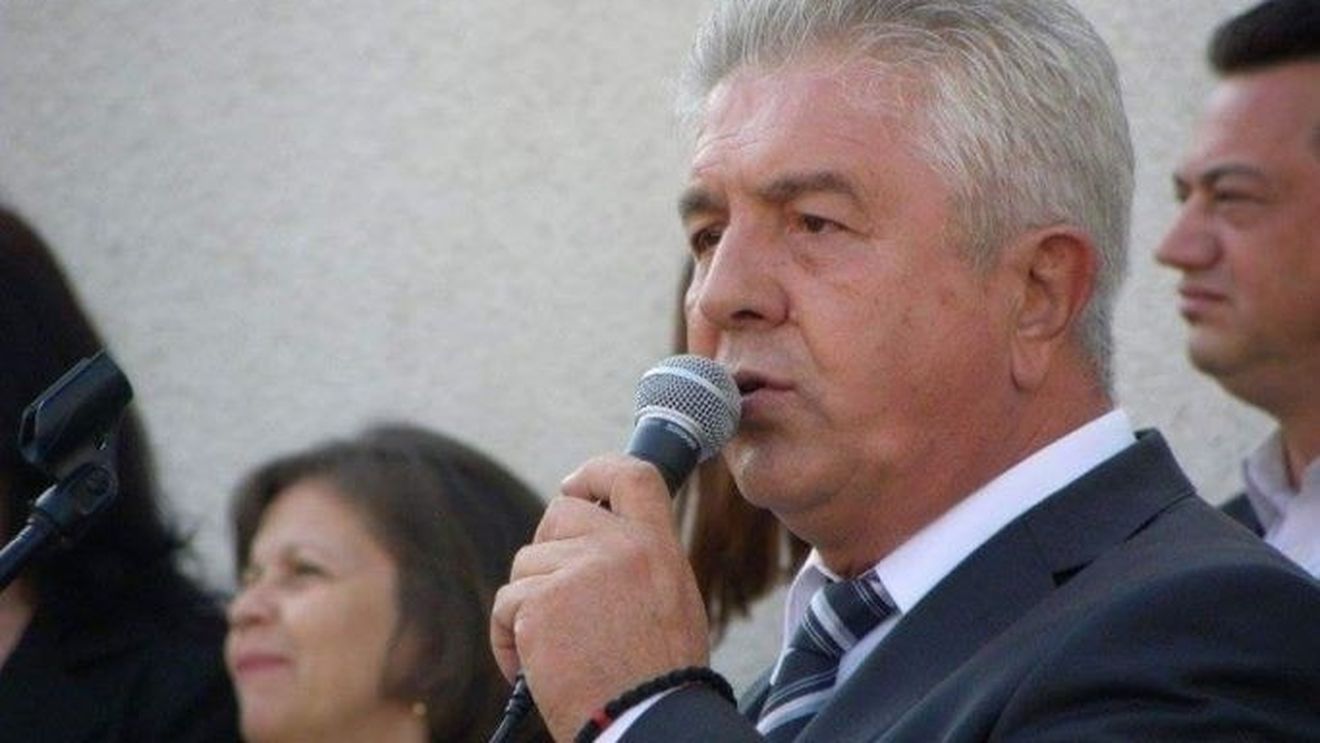 VIDEO Inspectorul școlar general din Caraș către un protestatar anti-Dragnea: Pleacă, bă, dracului de aici! Bă, alcoolicule, mănâncă tu rahat!