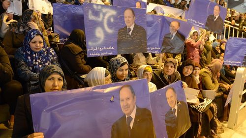 Fostul președinte al Algeriei, care a cedat puterea în 2019 după proteste masive împotriva sa, a murit la 84 de ani