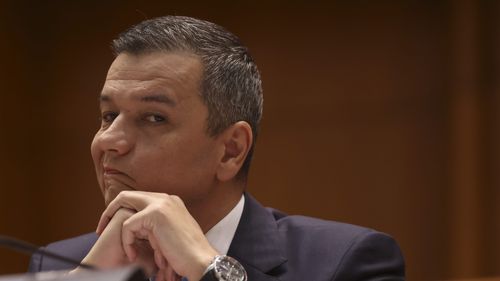 Grindeanu îl acuză pe Bolojan că voia să candideze la președinția țării încă din 2025: „N-a avut susținere atunci. Acum tot asta visează, e în campanie prezidențială” / La ultimele alegeri, Bolojan a spus, repetat, că nu dorește să candideze la președinția țării