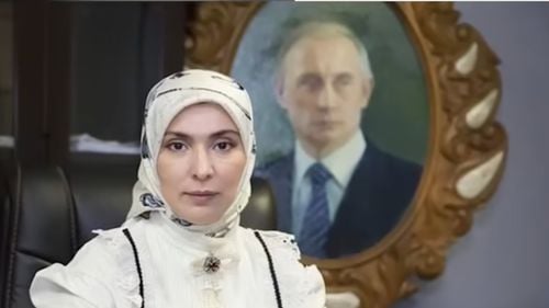 Regiunea Vladimir din Rusia interzice purtarea vălului islamic în școli. Religia musulmană este a două ca număr de aderenți în Federația Rusă