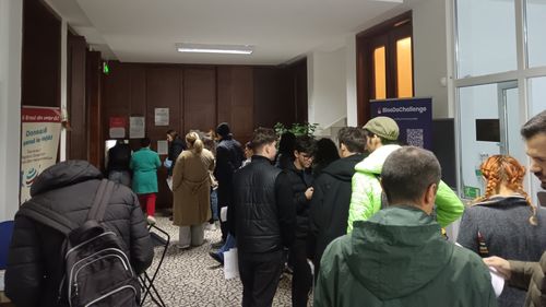 Mobilizare exemplară la Cluj pentru un copil de 12 ani care avea nevoie de sânge, după ce a fost lovit de o mașină pe trotuar